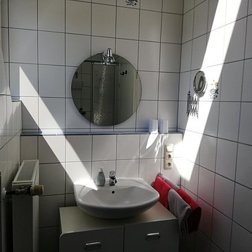 Tageslicht-Badezimmer