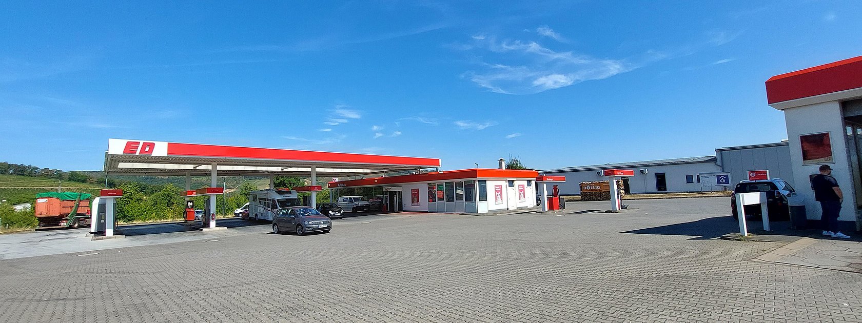 Noviand_ED-Tankstelle