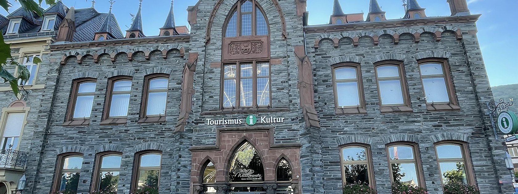 Hauptgebäude