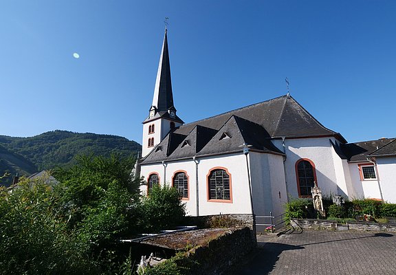 Pfarrkirche St. Brikius