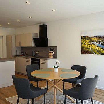 Küche mit Essecke Apartment