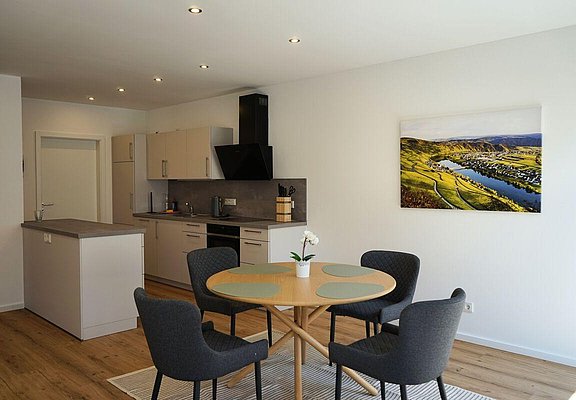Küche mit Essecke Apartment