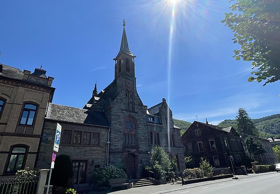 evenaglische Kirche große Ansicht