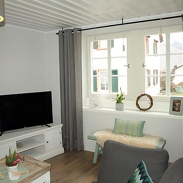 Wohn-/Esszimmer - Foto 2