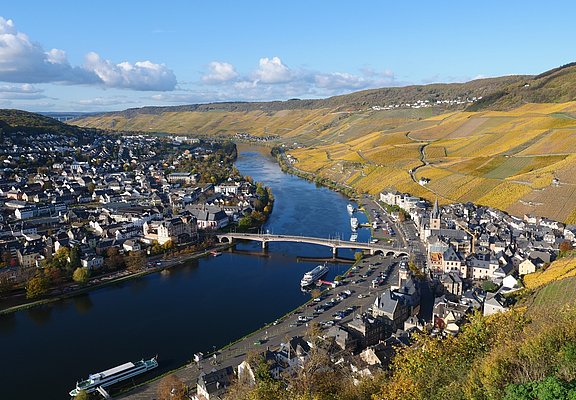 Ausblick von der Burg in Richtung Bernkastel