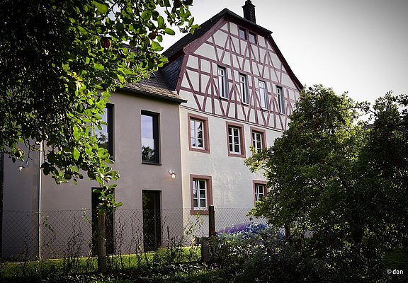 Außenansicht (24 von 1)-min