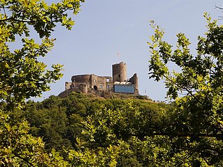 Burg Landshut hoch über Bernkastel-Kues