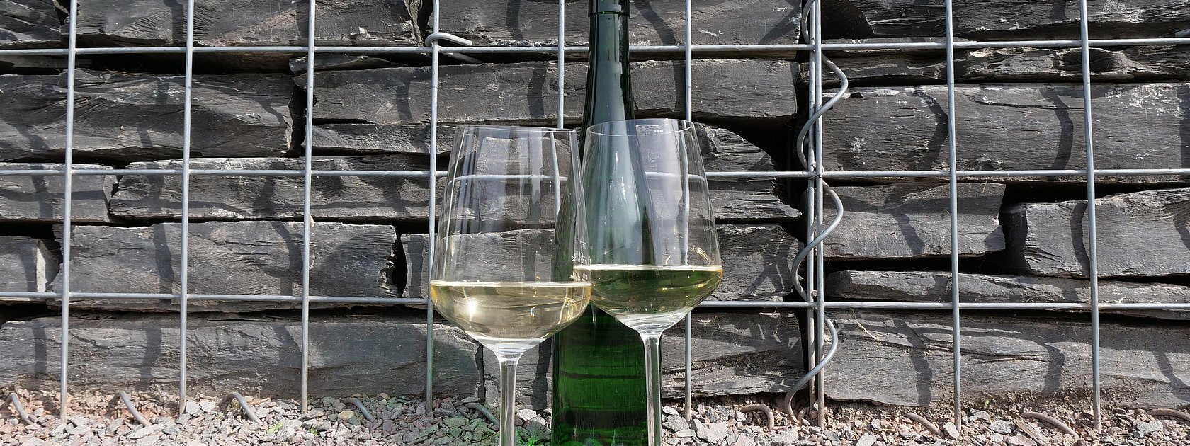 Weingenuss im Weinberg an der Mosel